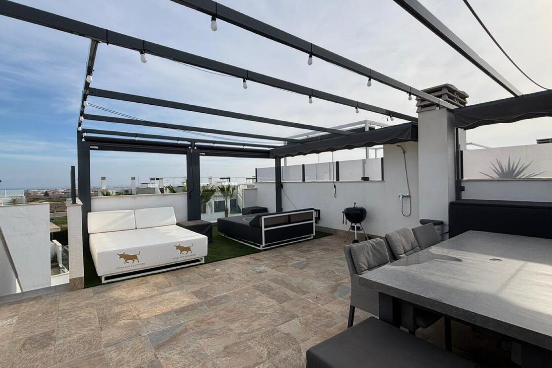 Resale - Apartment Penthouse -
Pilar de la Horadada