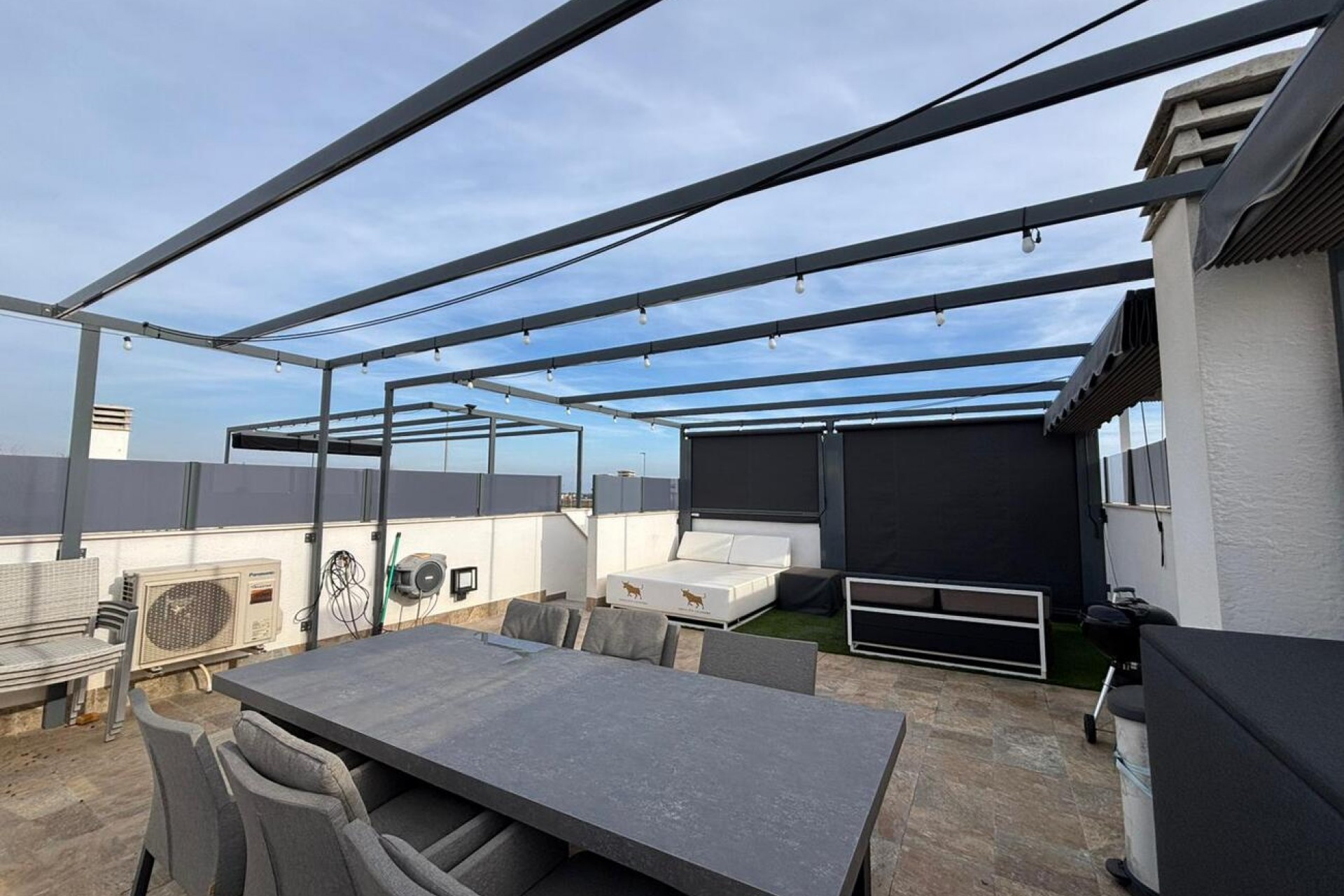 Resale - Apartment Penthouse -
Pilar de la Horadada