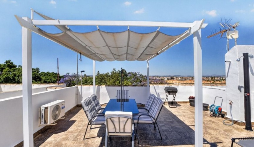 Resale - Apartment Penthouse -
Torrevieja - Jardin del Mar