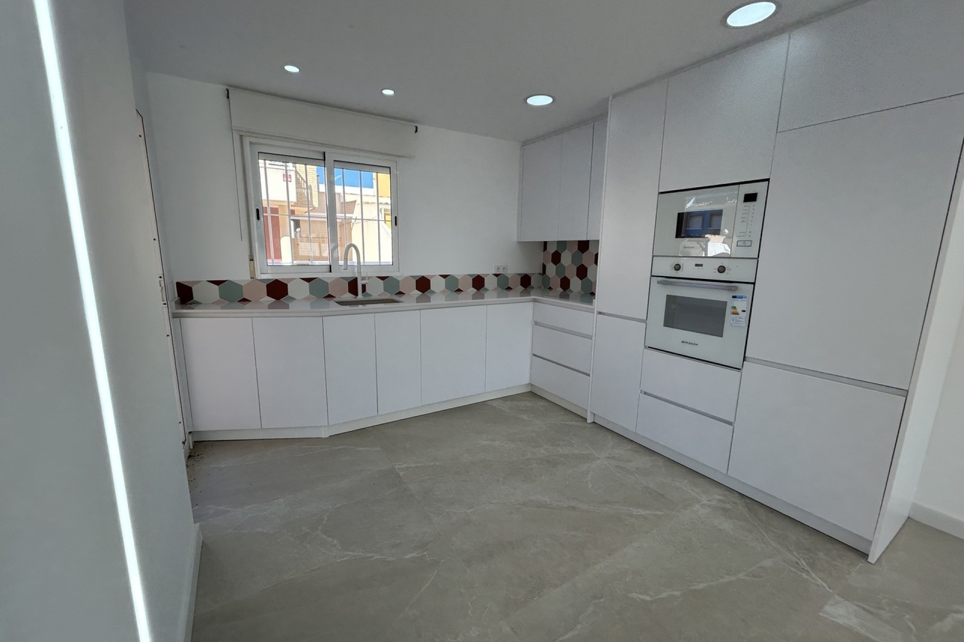 Resale - Apartment -
Pilar de la Horadada - Costa Blanca