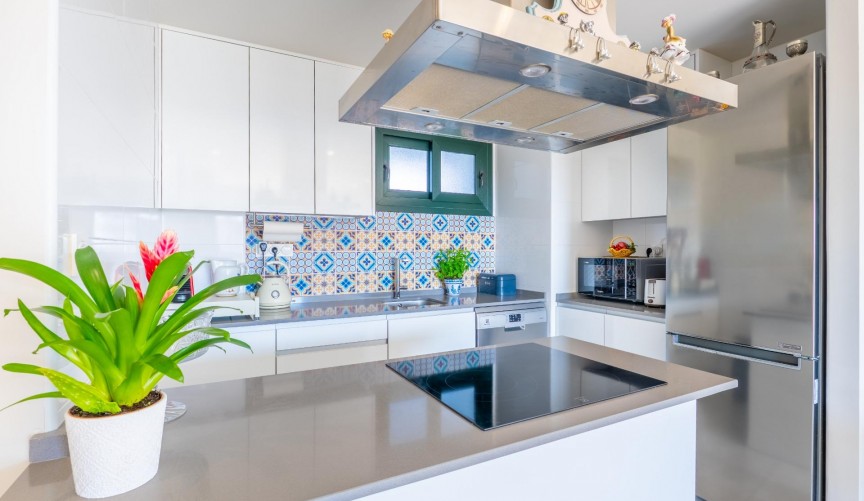 Resale - Apartment -
Pilar de la Horadada - Mil Palmeras