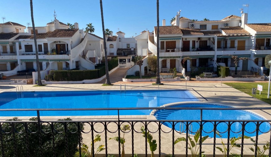 Resale - Apartment -
Pilar de la Horadada - Torre De La Horadada