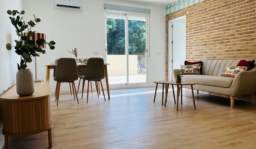Resale - Apartment -
Pilar de la Horadada - Torre De La Horadada