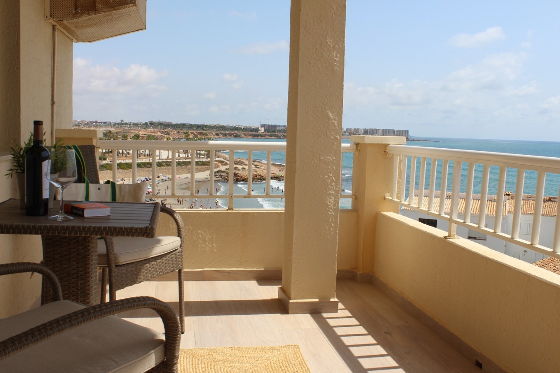 Resale - Apartment -
Playa Flamenca - Costa Blanca