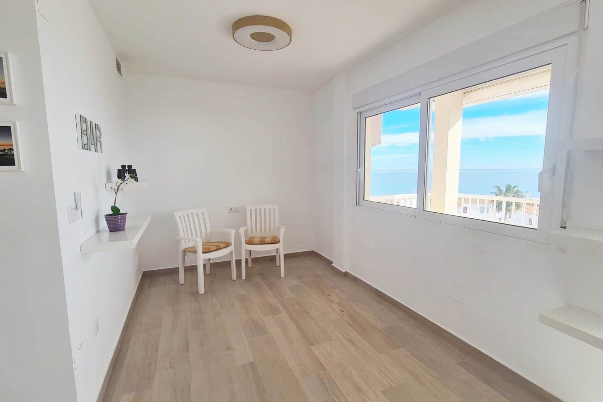 Resale - Apartment -
Playa Flamenca - Costa Blanca