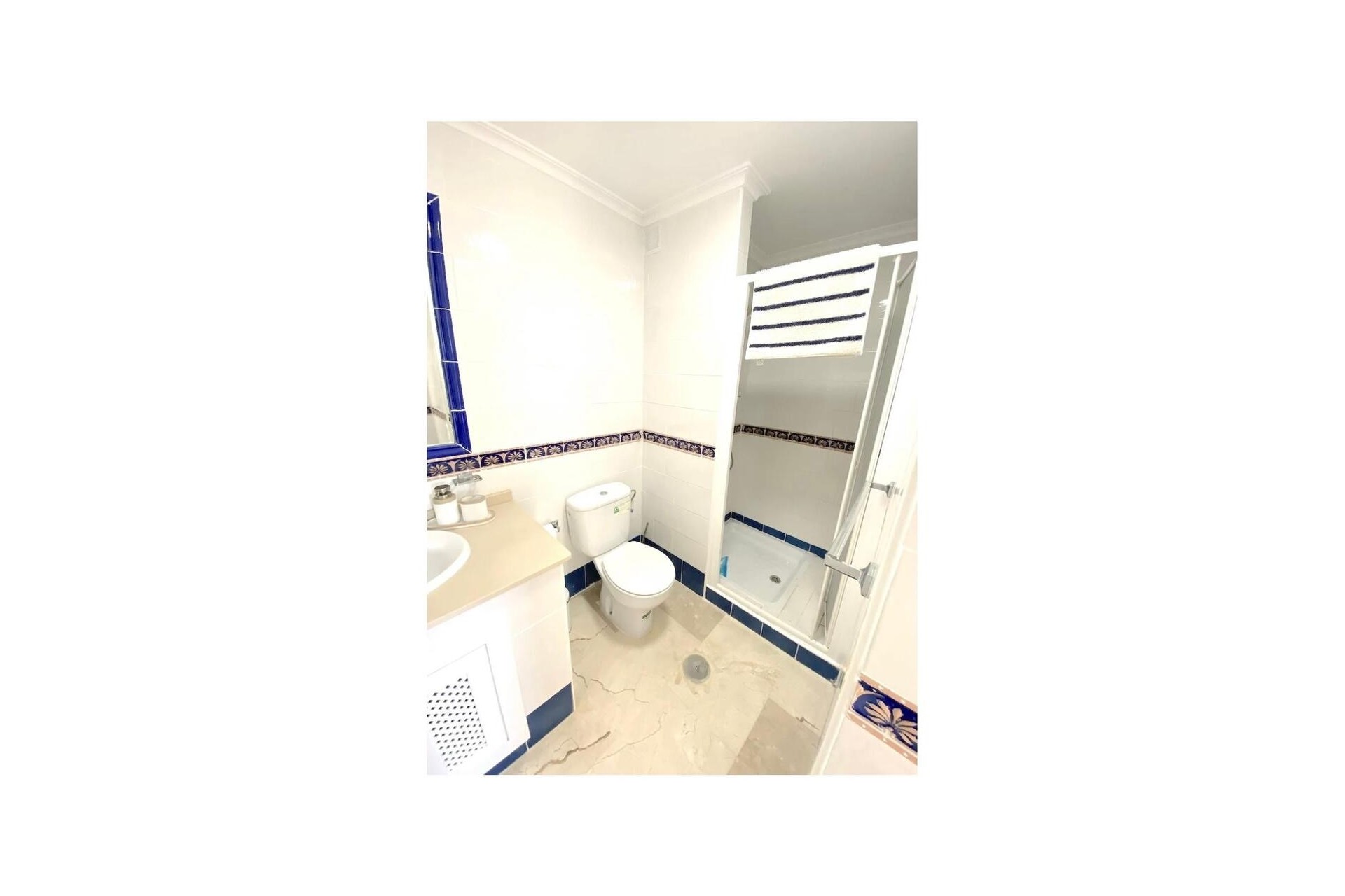 Resale - Apartment -
Playa Flamenca - Costa Blanca
