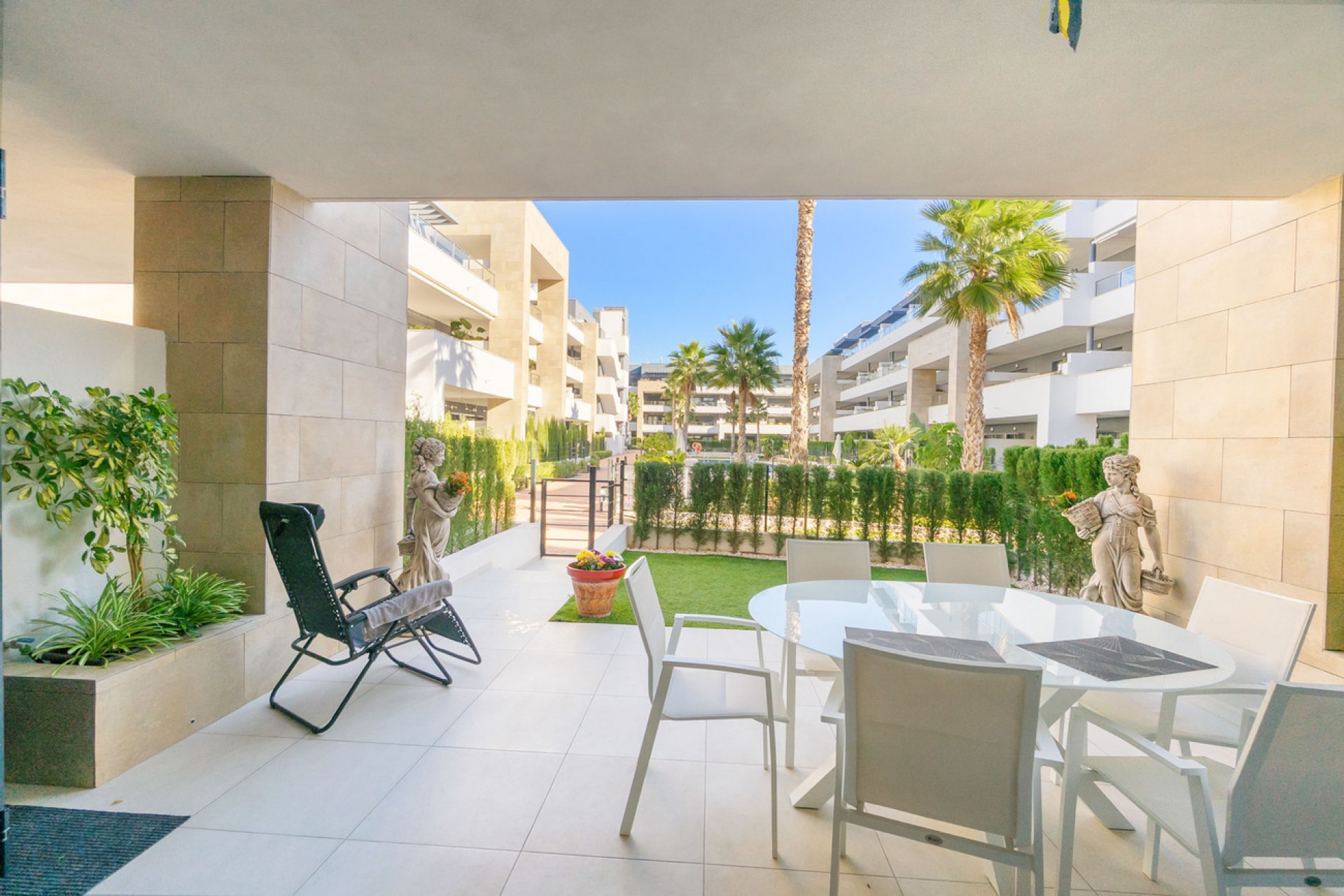 Resale - Apartment -
Playa Flamenca - Flamenca Village