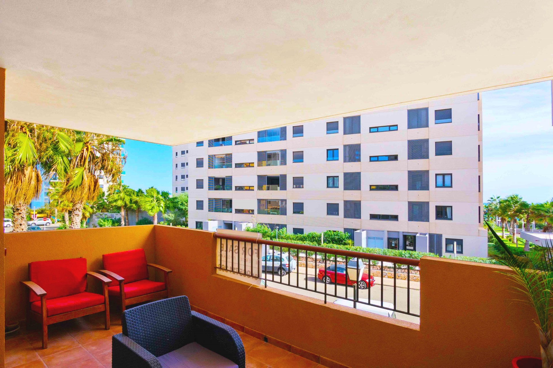 Resale - Apartment -
Punta Prima - Costa Blanca