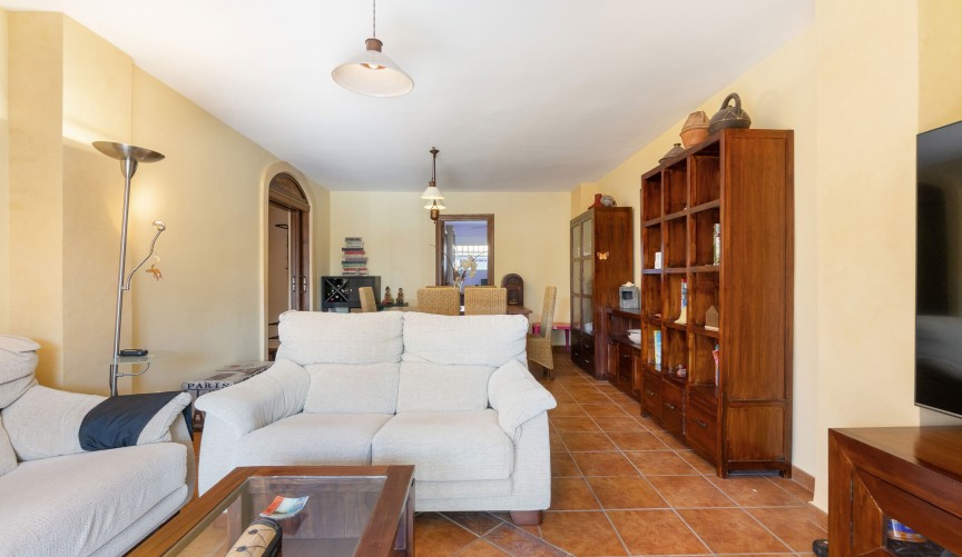 Resale - Apartment -
Punta Prima - Costa Blanca