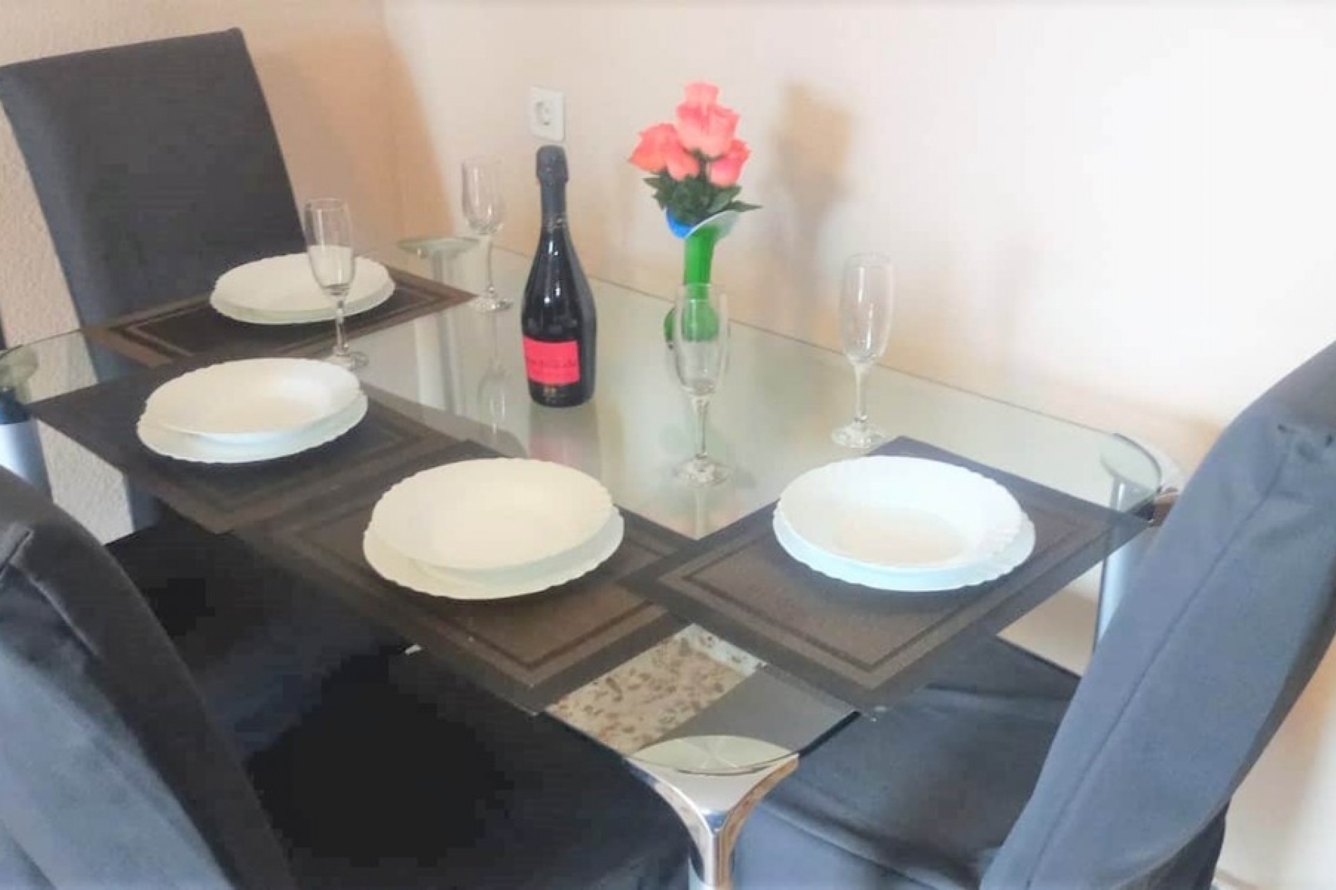 Resale - Apartment -
Punta Prima - Costa Blanca