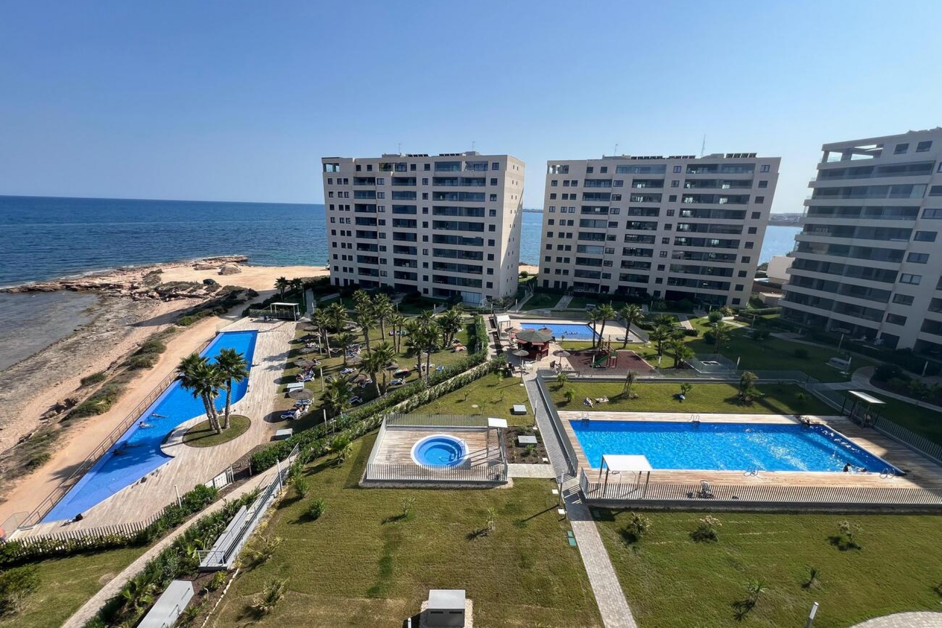 Resale - Apartment -
Punta Prima - Orihuela Costa