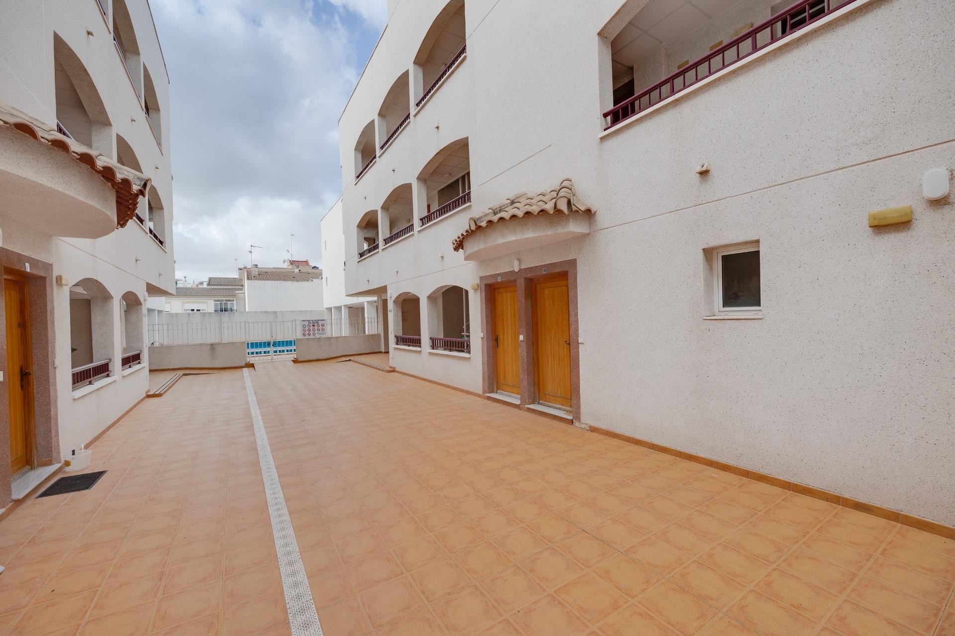 Resale - Apartment -
San Fulgencio - centro