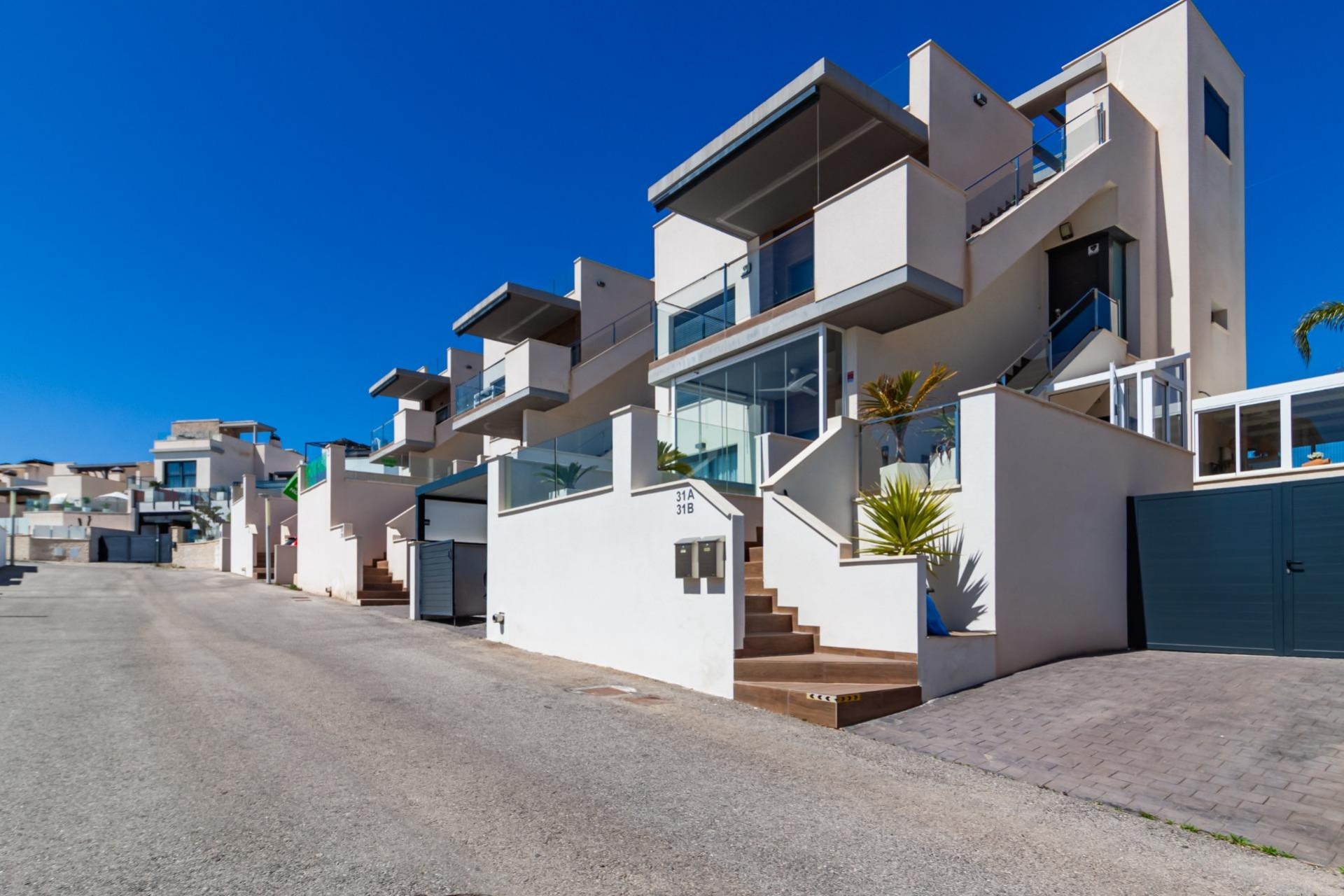 Resale - Apartment -
San Miguel de Salinas - Bellavista