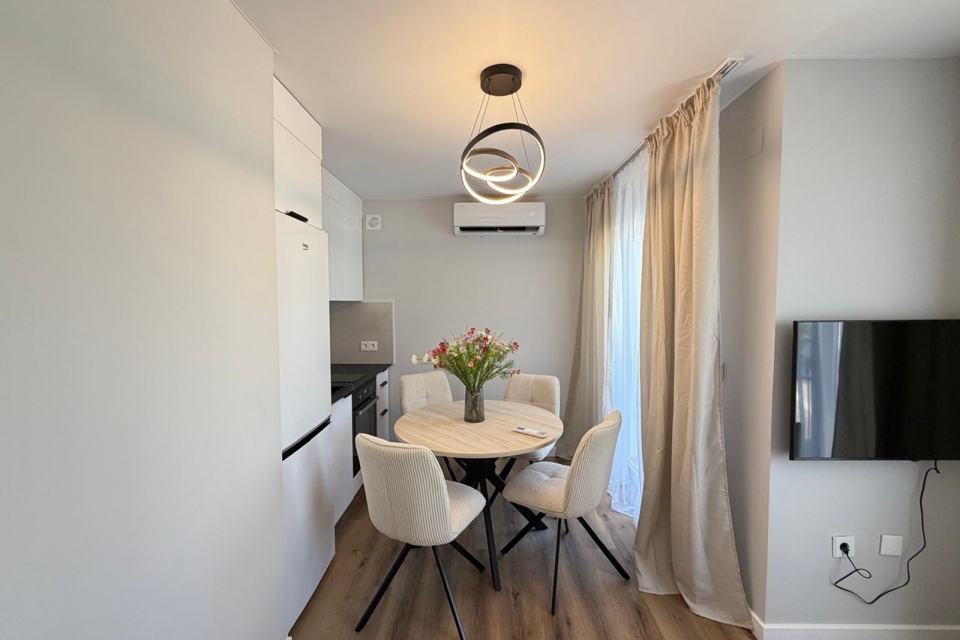 Resale - Apartment -
San Miguel de Salinas - Blue Lagoon - Galán