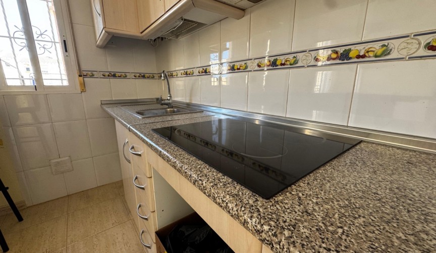 Resale - Apartment -
San Miguel de Salinas - Inland