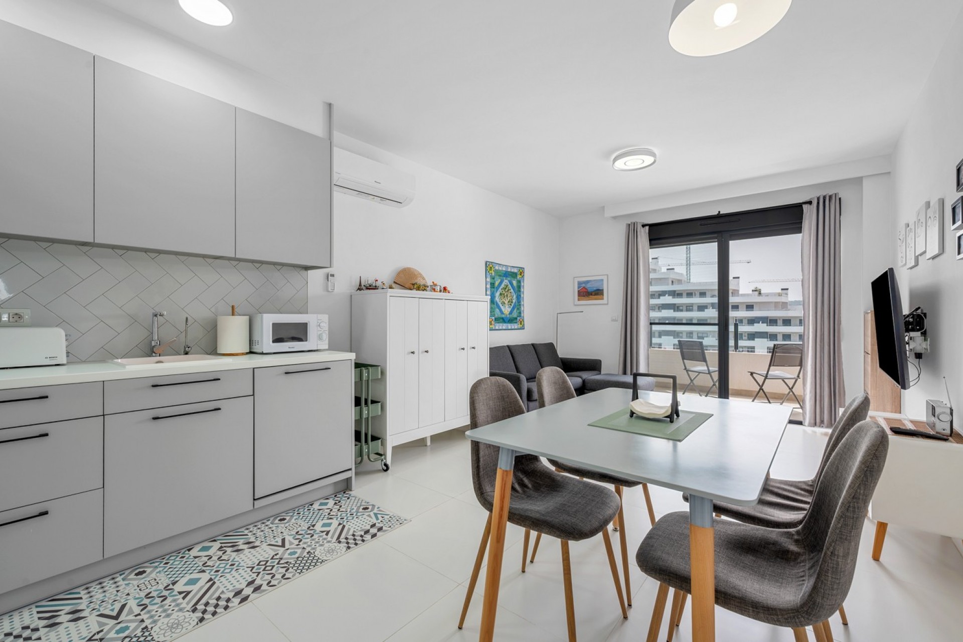 Resale - Apartment -
San Miguel de Salinas - Inland