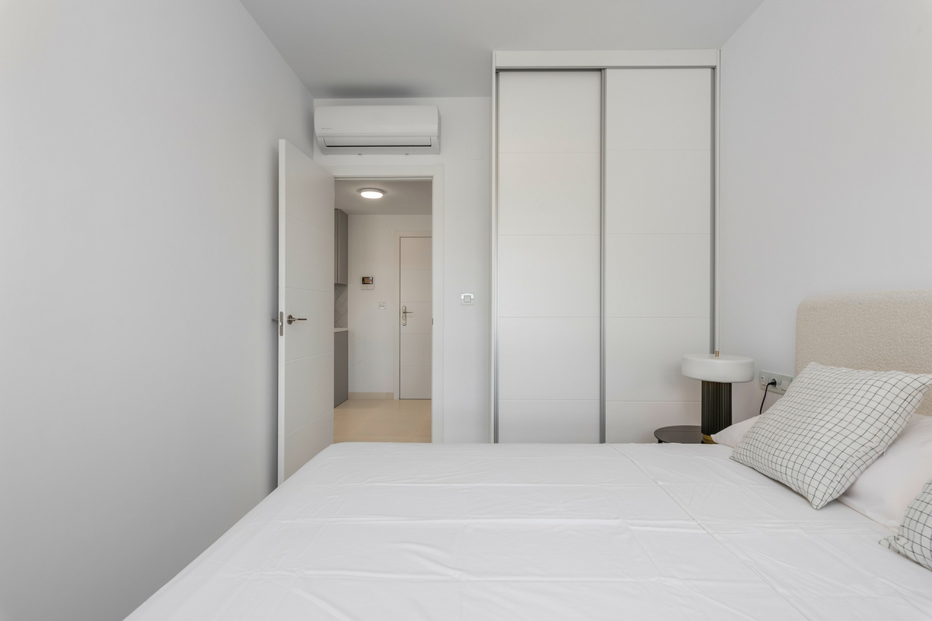 Resale - Apartment -
San Miguel de Salinas - Inland