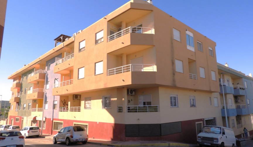 Resale - Apartment -
San Miguel de Salinas - Inland