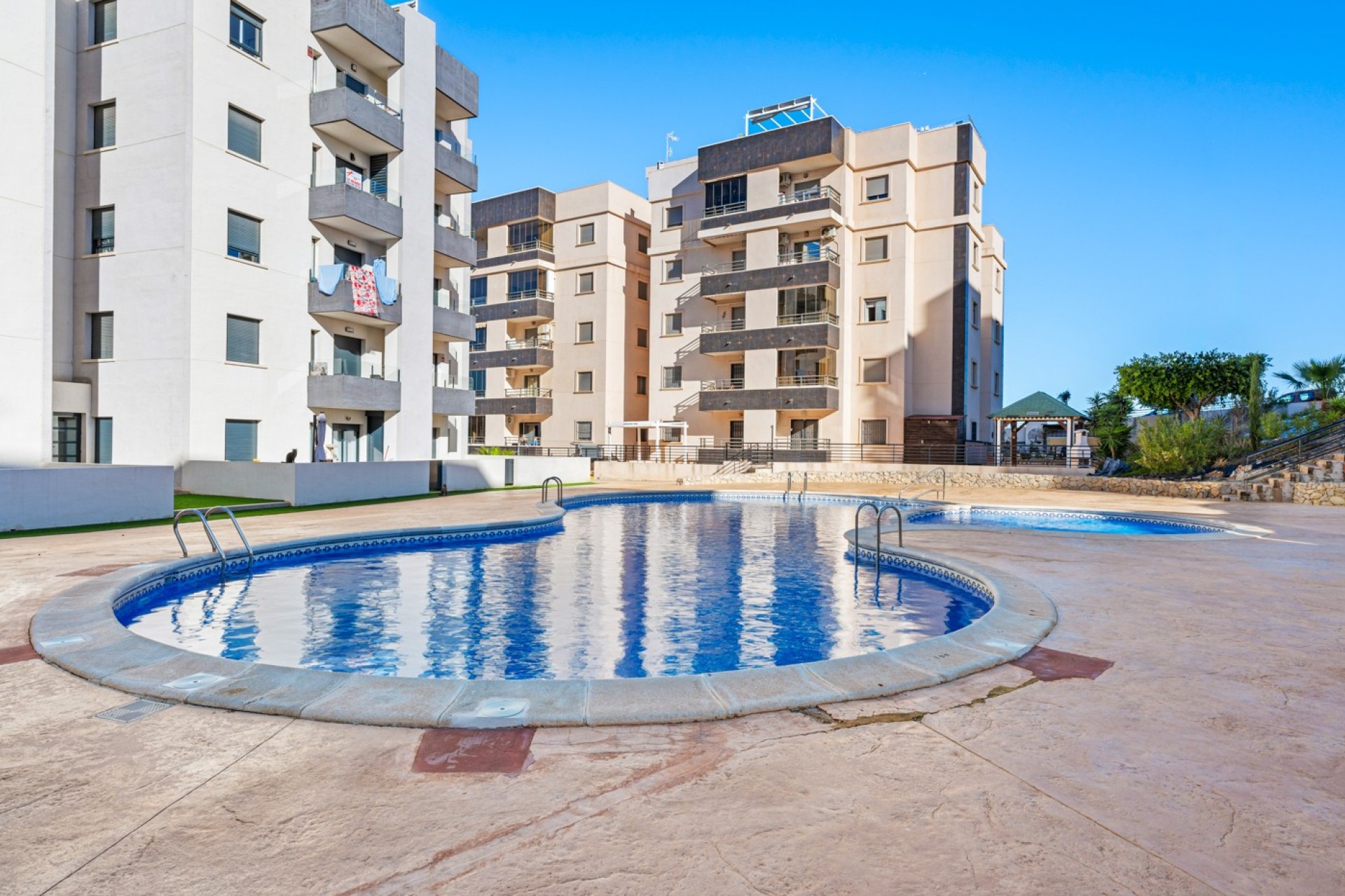 Resale - Apartment -
San Miguel de Salinas - Inland