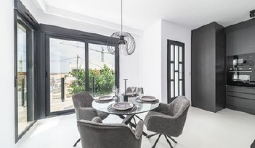 Resale - Apartment -
San Miguel de Salinas - Inland