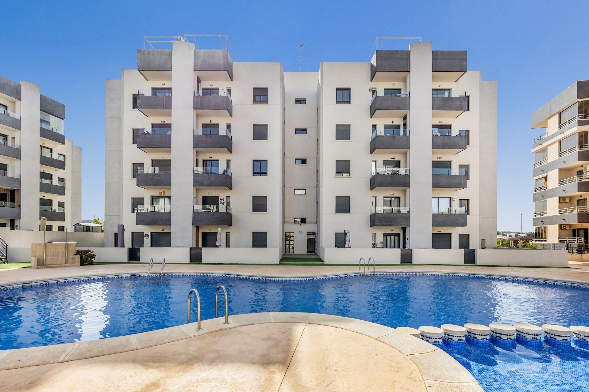 Resale - Apartment -
San Miguel de Salinas - Inland