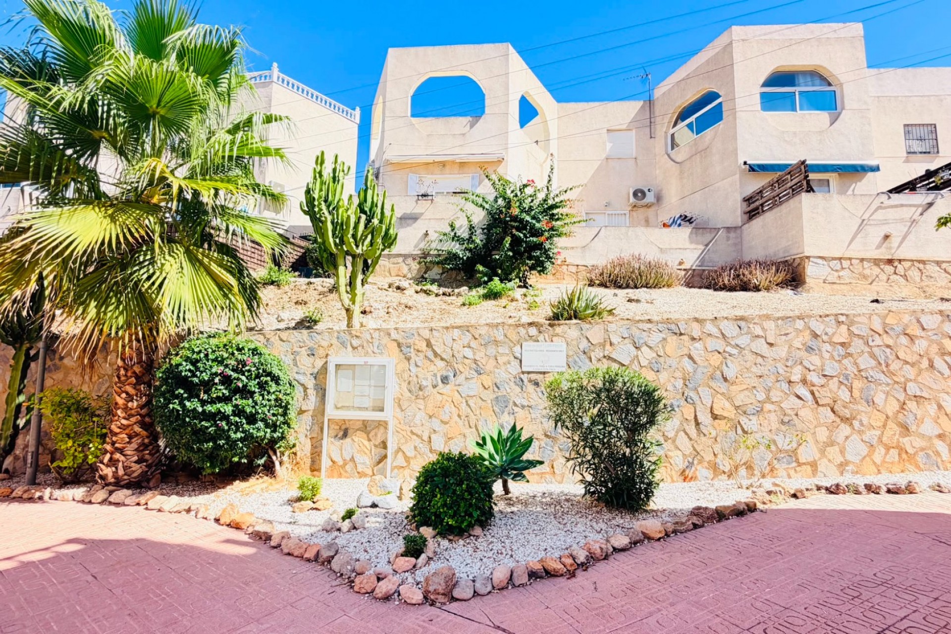 Resale - Apartment -
San Miguel de Salinas - Inland