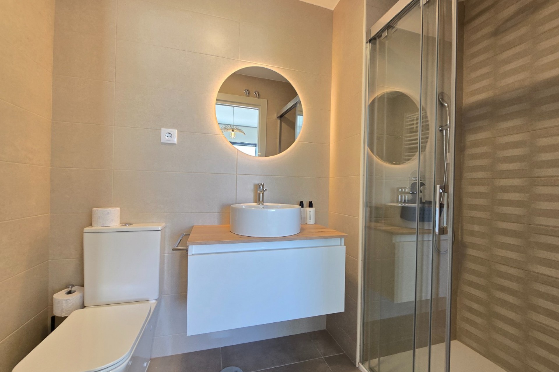 Resale - Apartment -
Santa Rosalia - Inland