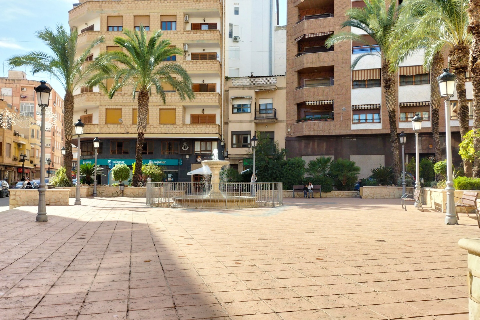 Resale - Apartment -
Sax - Inland