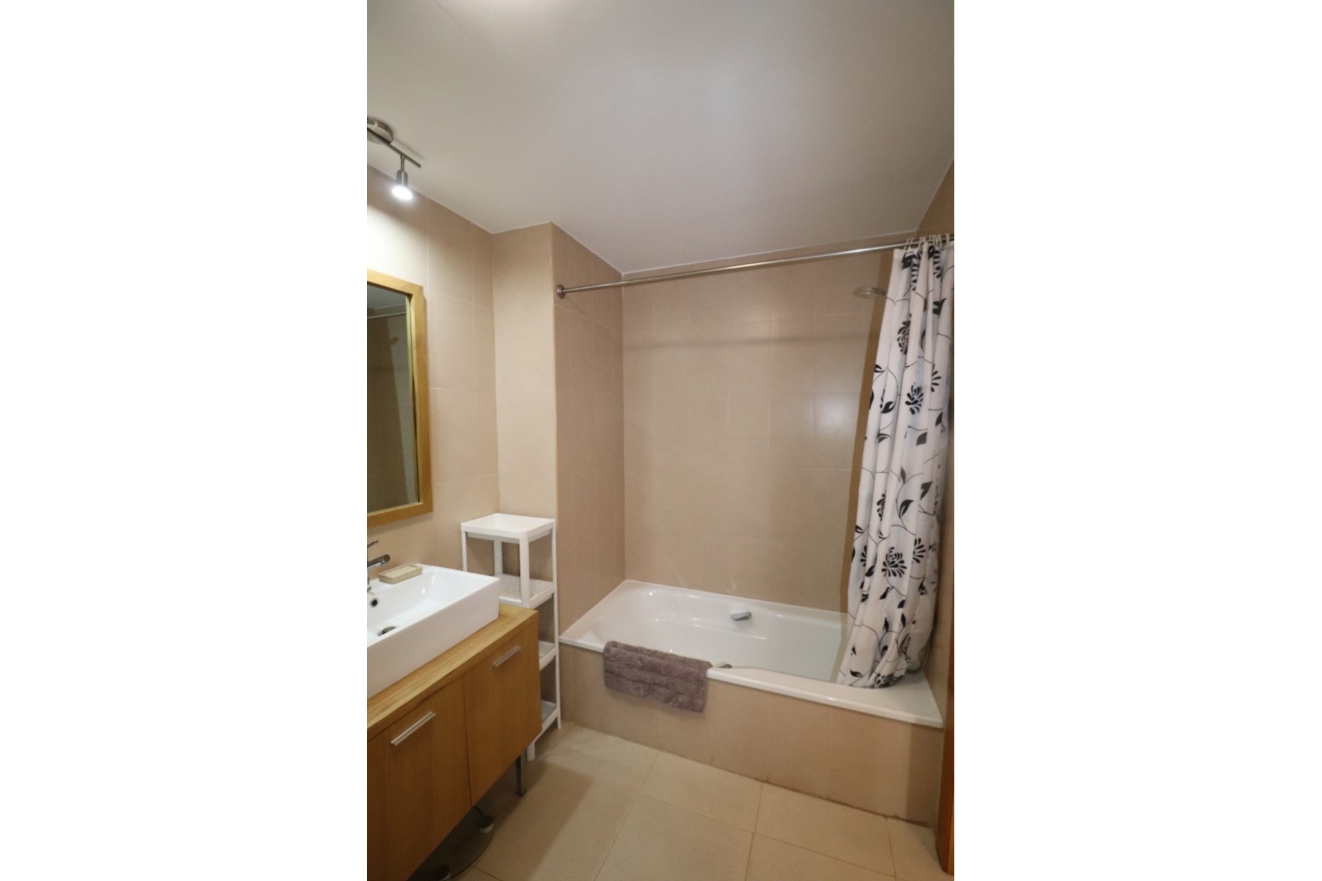 Resale - Apartment -
Sucina - Inland