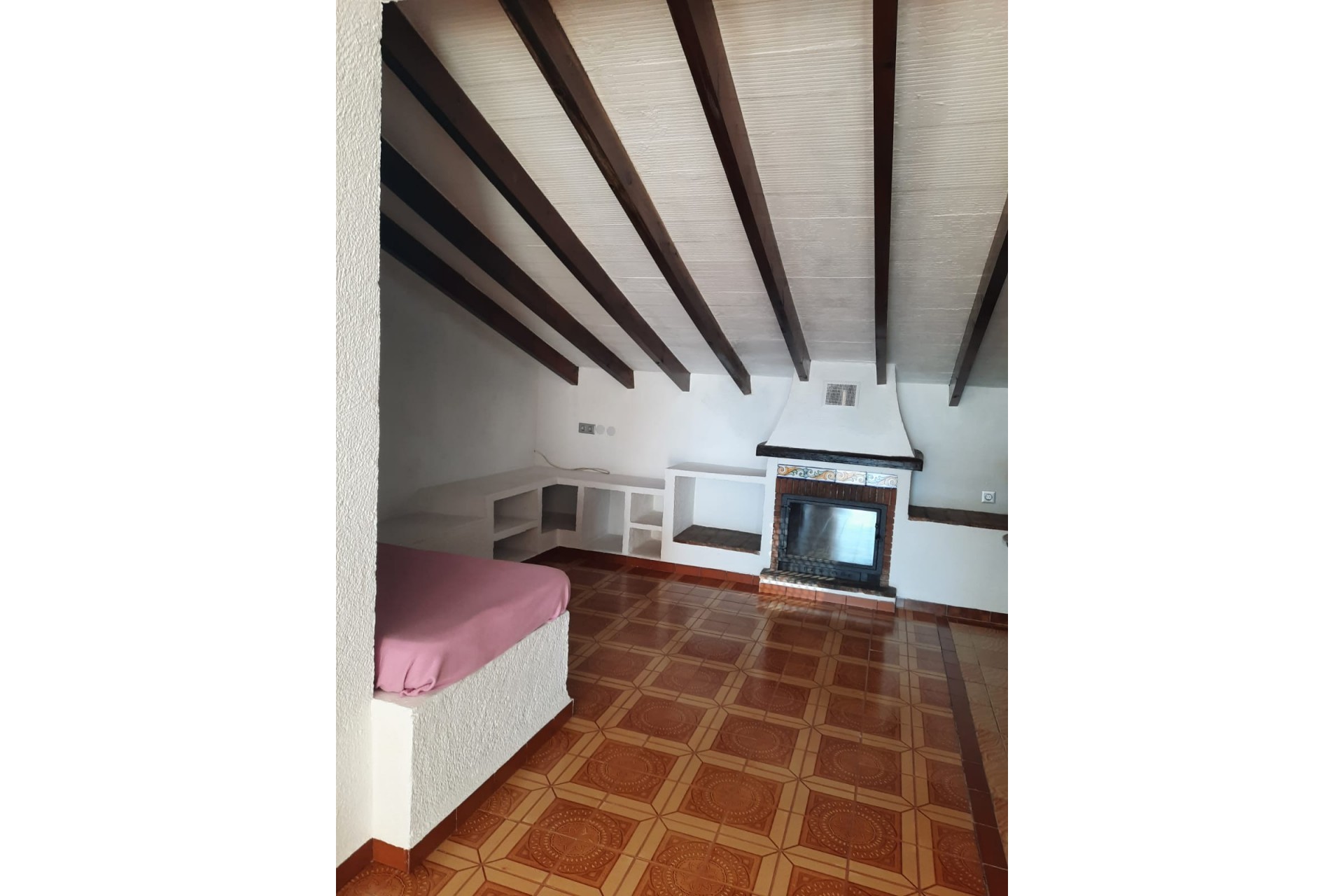 Resale - Apartment -
Teulada - Inland