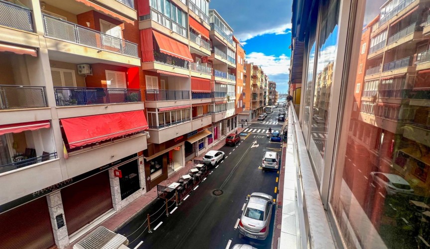 Resale - Apartment -
Torrevieja - Acequion