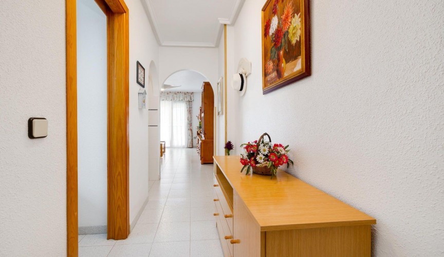 Resale - Apartment -
Torrevieja - Acequion