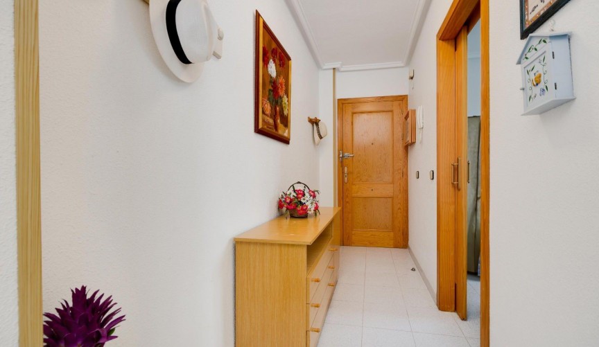 Resale - Apartment -
Torrevieja - Acequion