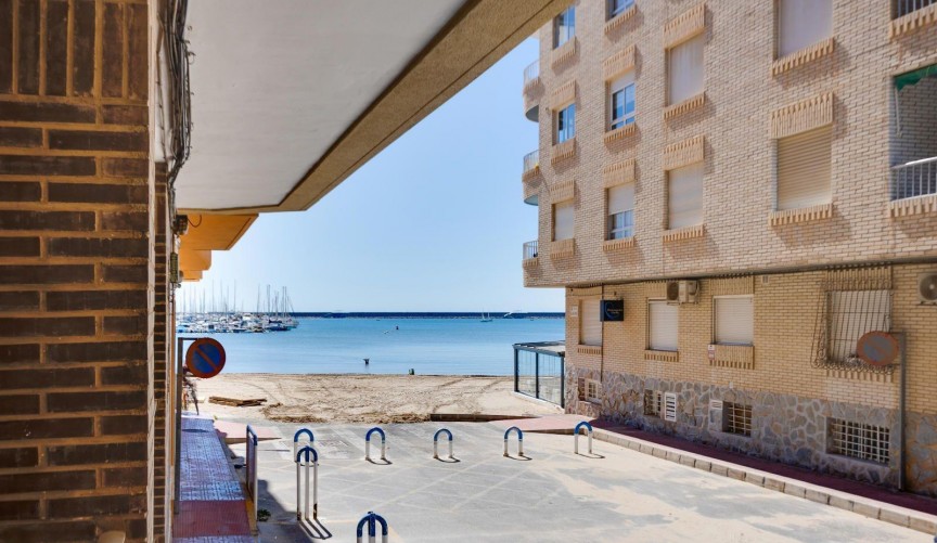 Resale - Apartment -
Torrevieja - Acequion