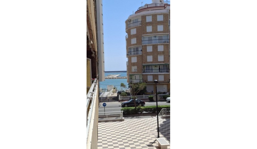 Resale - Apartment -
Torrevieja - Acequion