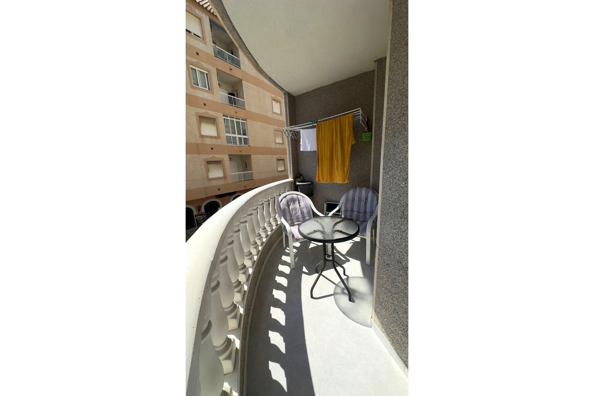 Resale - Apartment -
Torrevieja - Acequion
