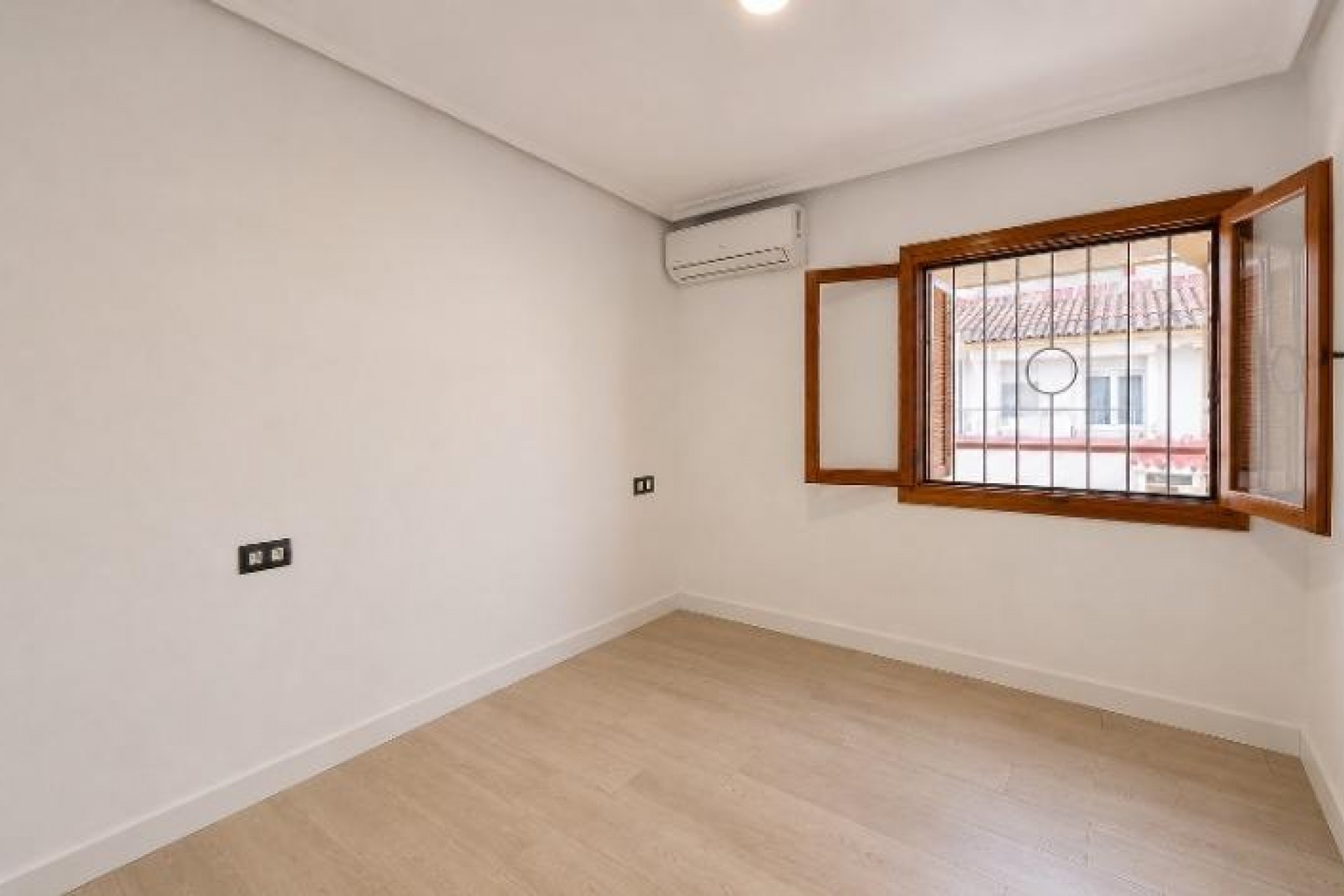 Resale - Apartment -
Torrevieja - Acequion
