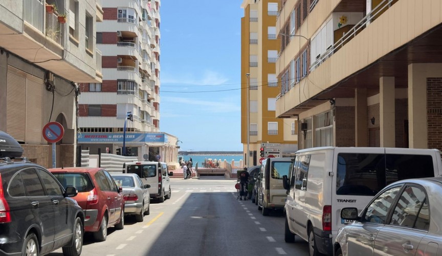 Resale - Apartment -
Torrevieja - Acequion