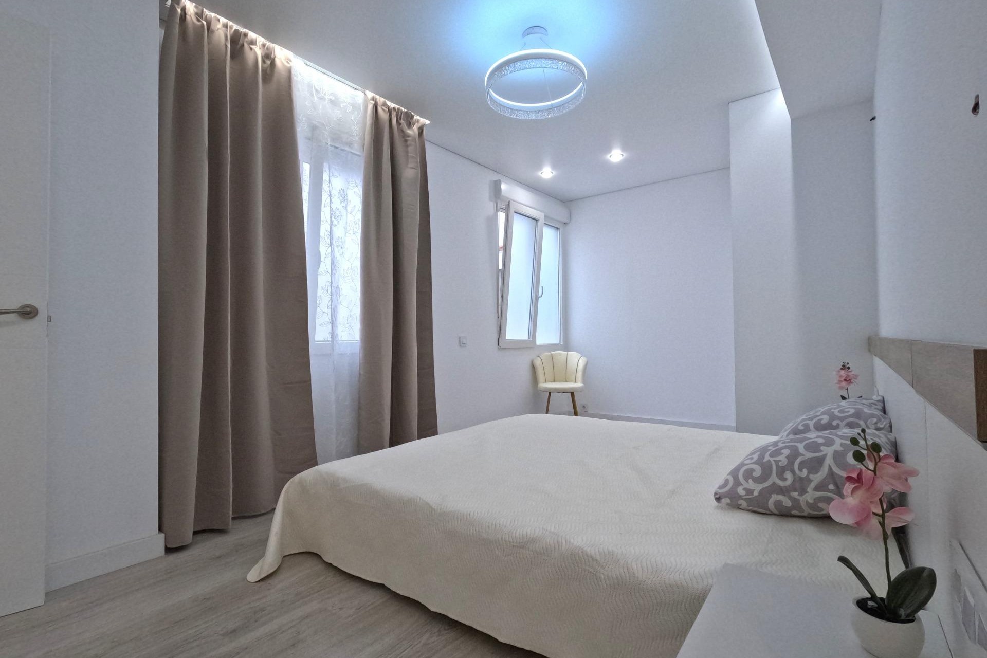 Resale - Apartment -
Torrevieja - Acequion