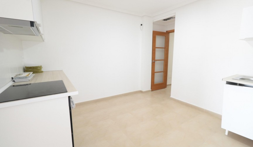 Resale - Apartment -
Torrevieja - Acequion