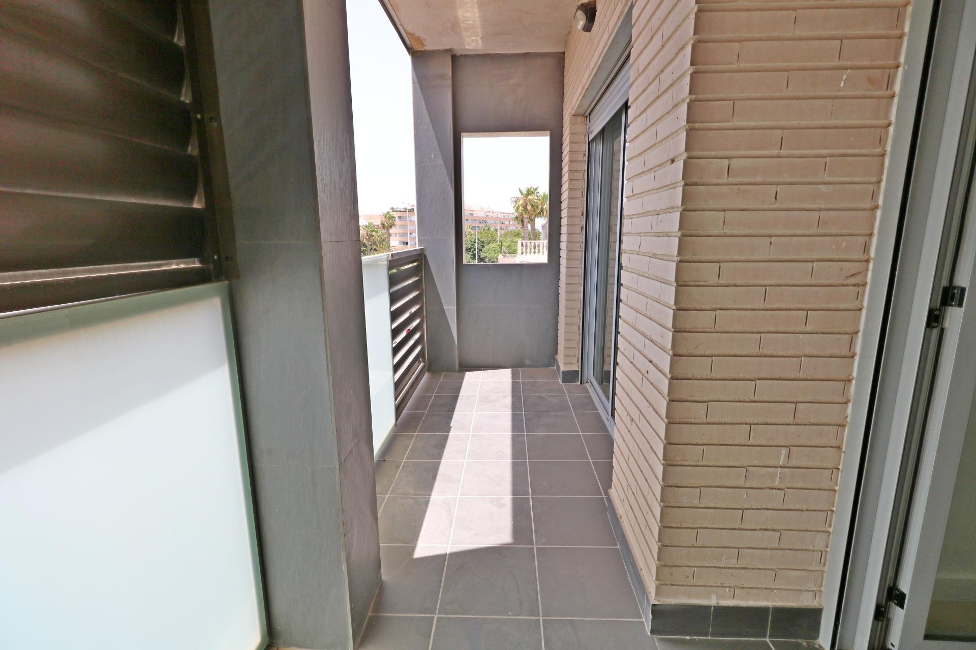 Resale - Apartment -
Torrevieja - Acequion