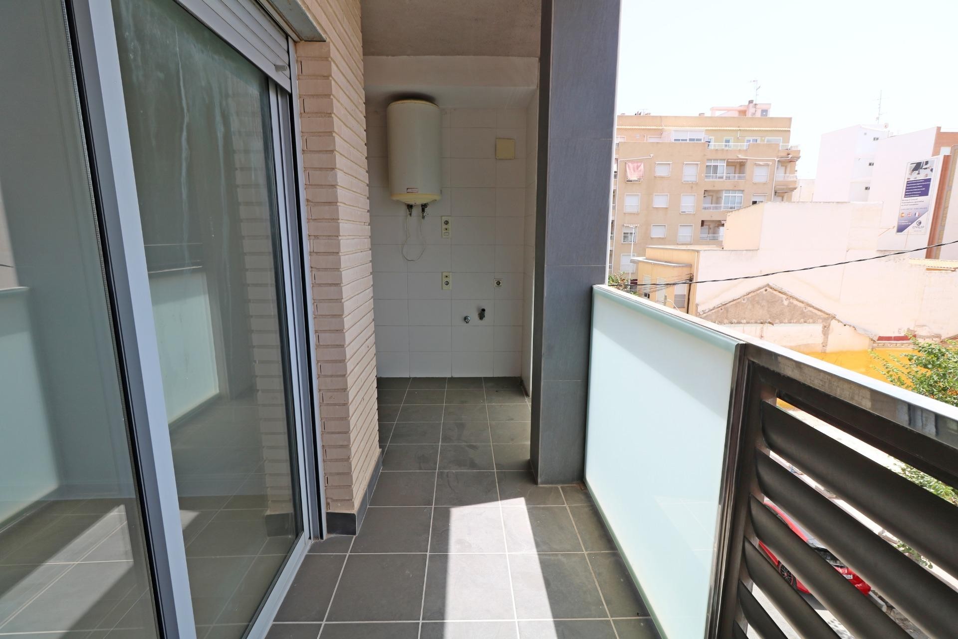 Resale - Apartment -
Torrevieja - Acequion