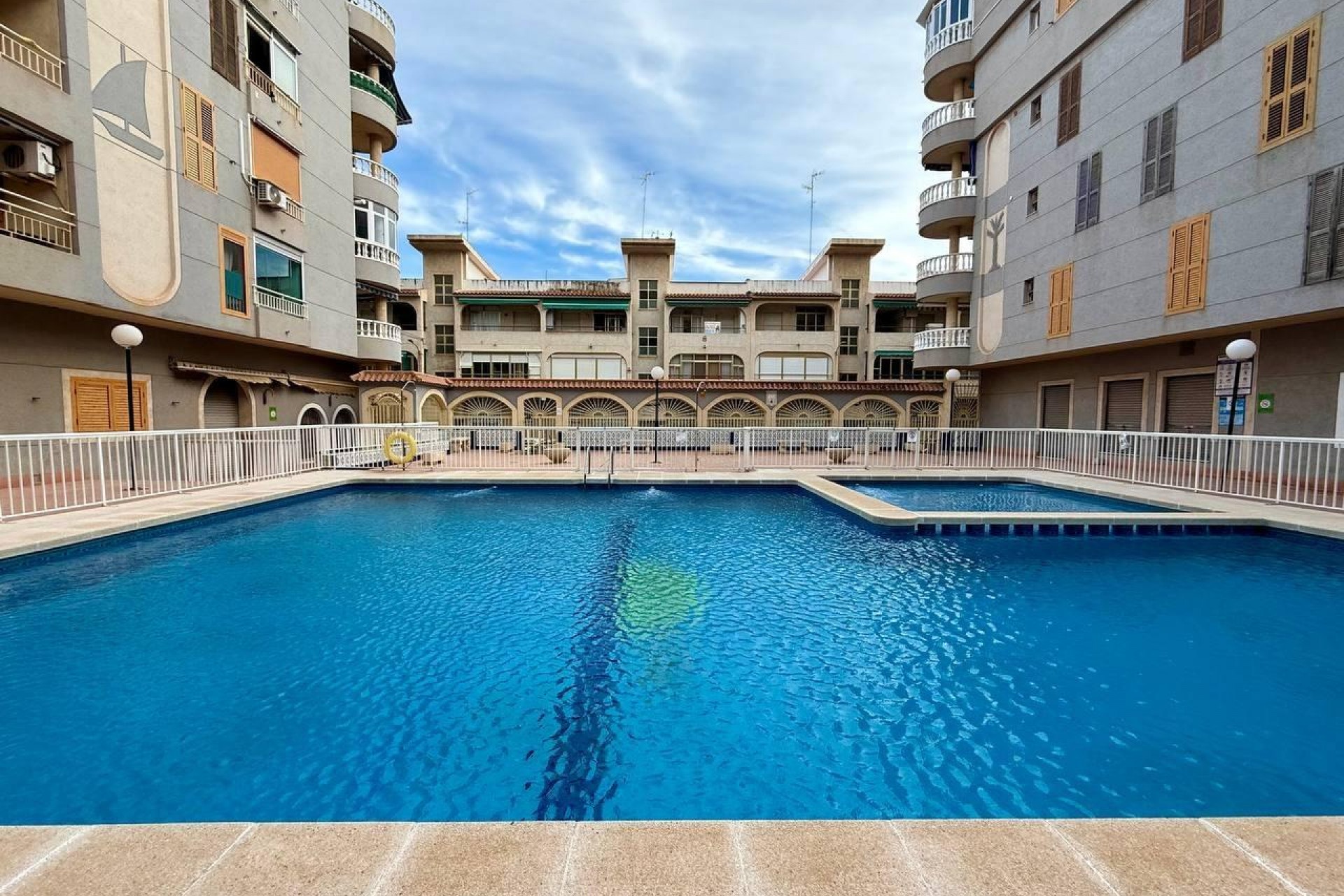 Resale - Apartment -
Torrevieja - Acequion