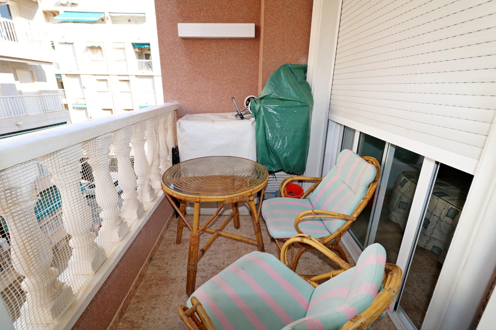 Resale - Apartment -
Torrevieja - Acequion