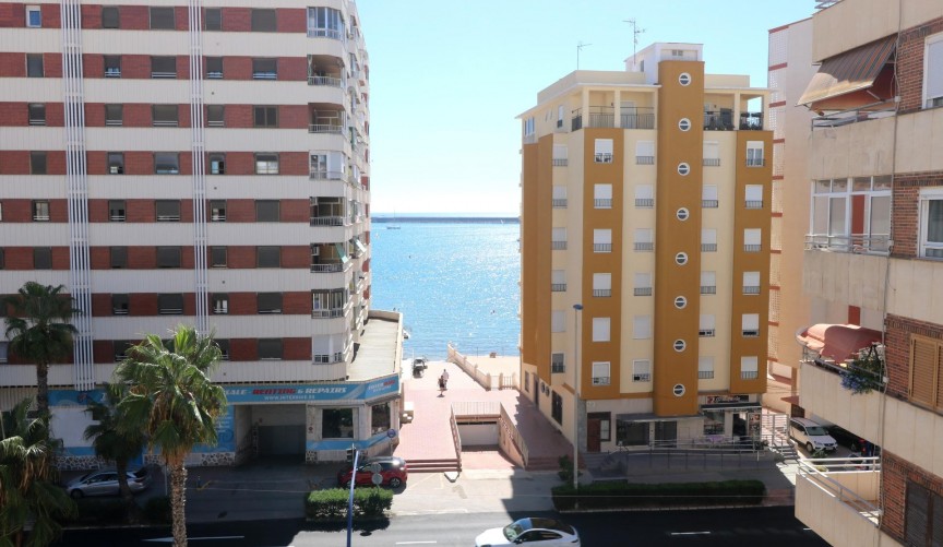 Resale - Apartment -
Torrevieja - Acequion