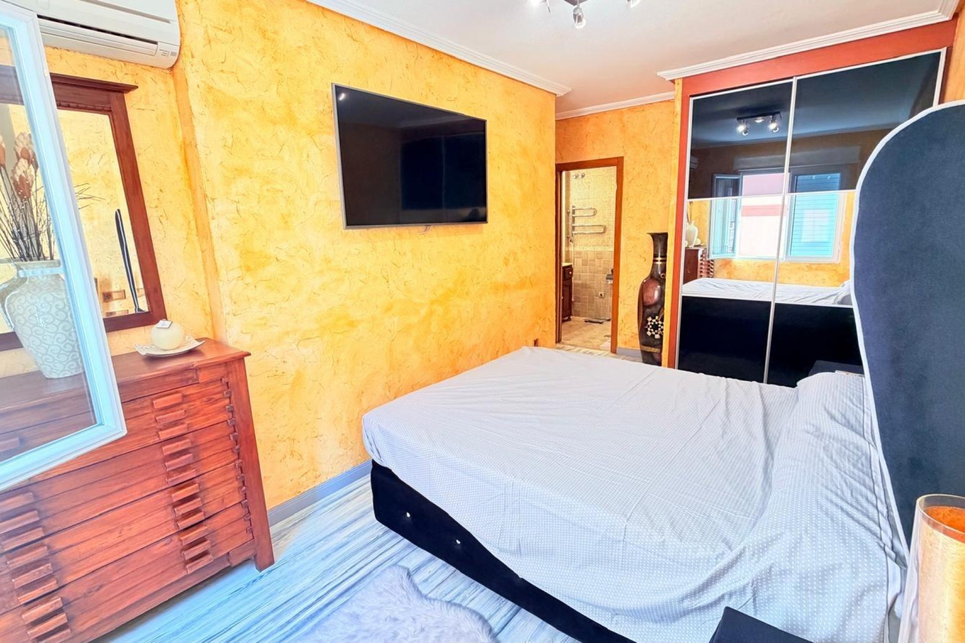 Resale - Apartment -
Torrevieja - Acequion