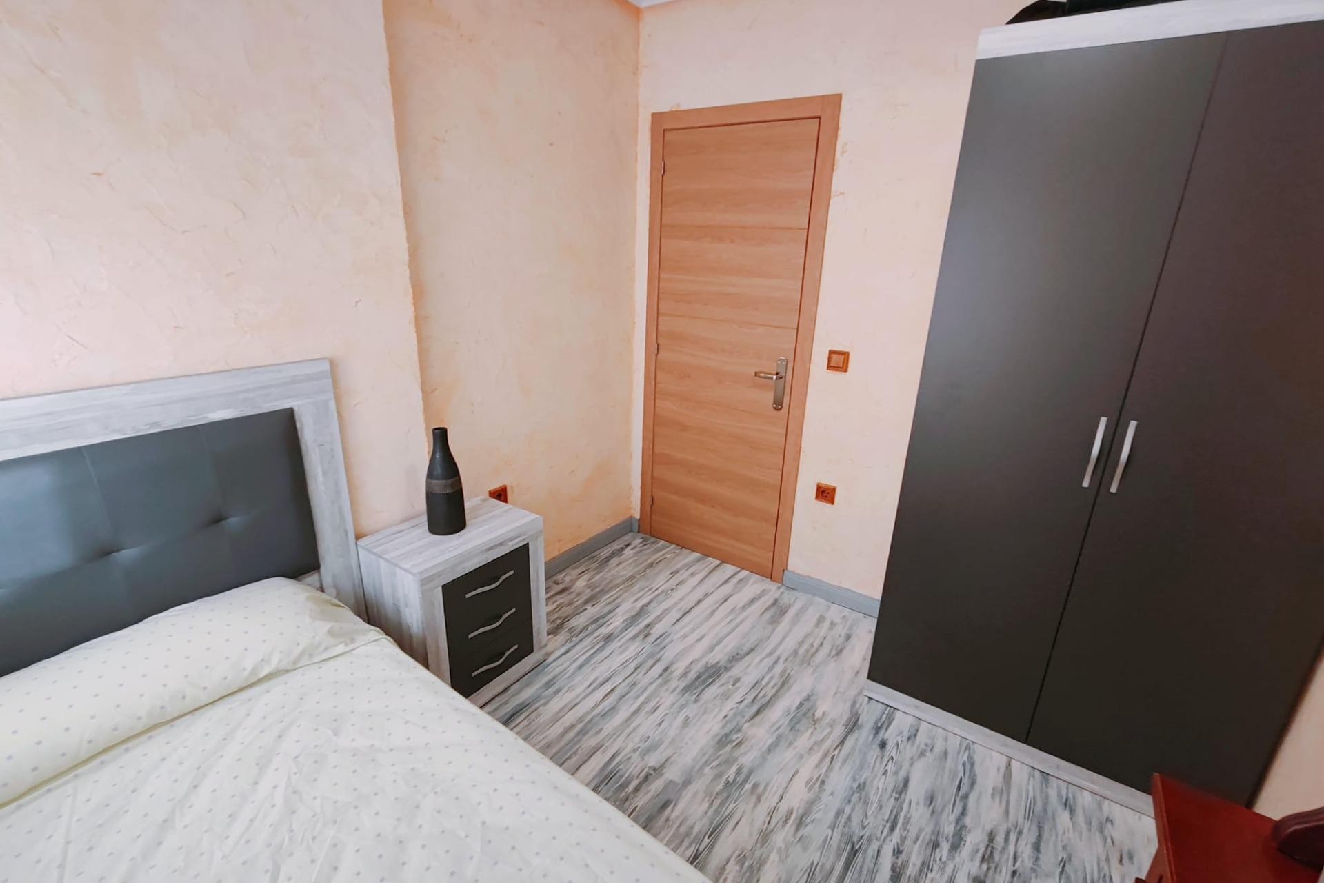 Resale - Apartment -
Torrevieja - Acequion