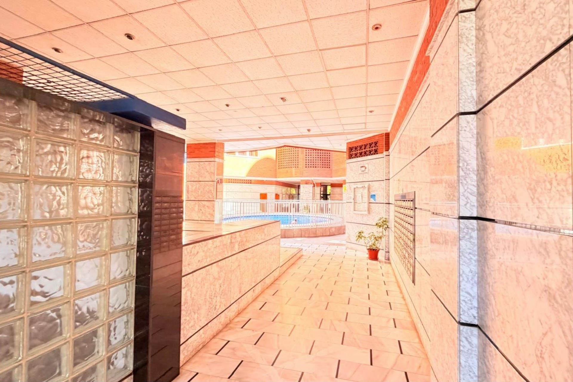 Resale - Apartment -
Torrevieja - Acequion