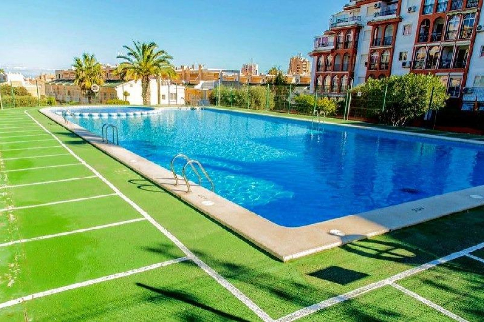Resale - Apartment -
Torrevieja - Aguas Nuevas 2