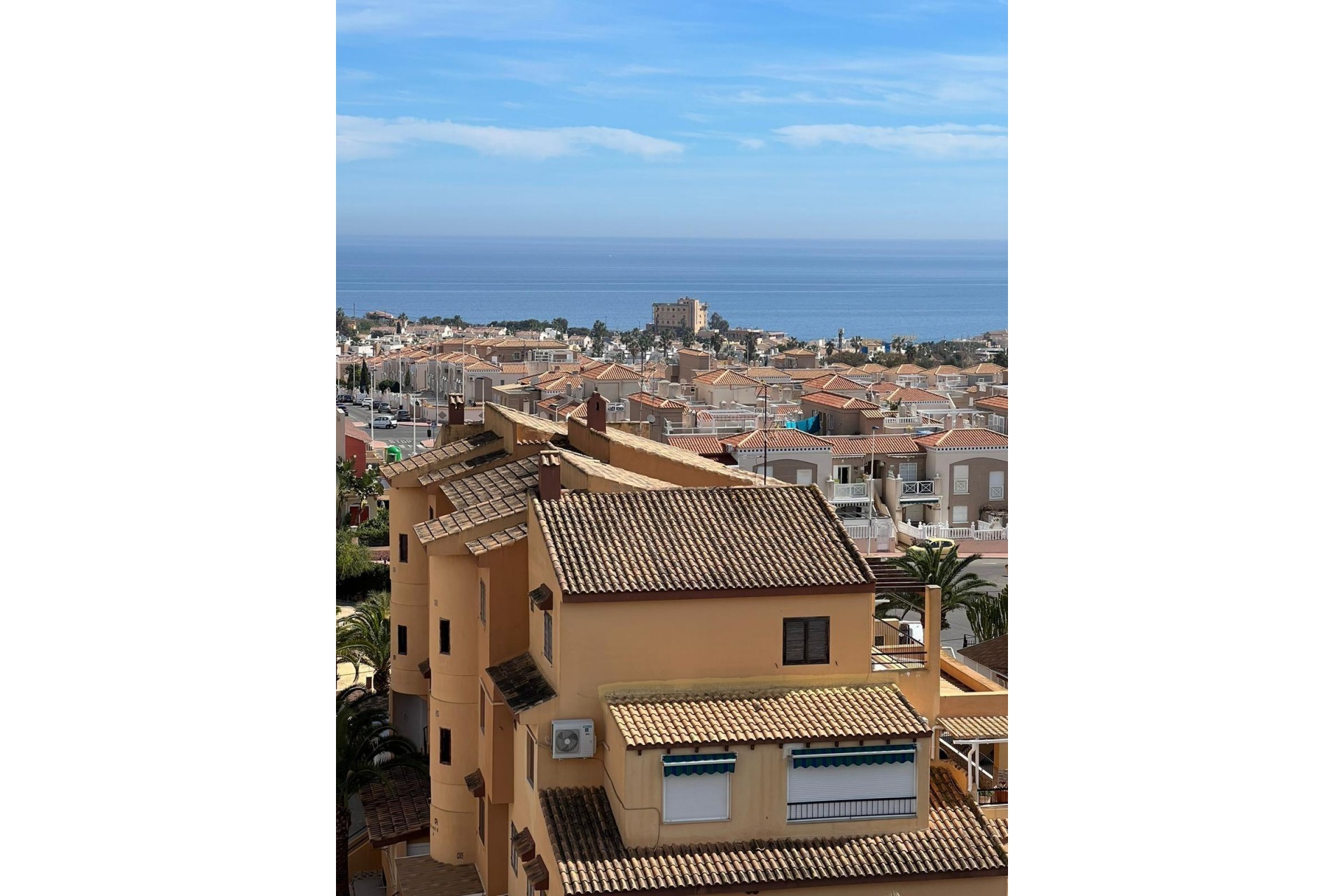 Resale - Apartment -
Torrevieja - aguas nuevas